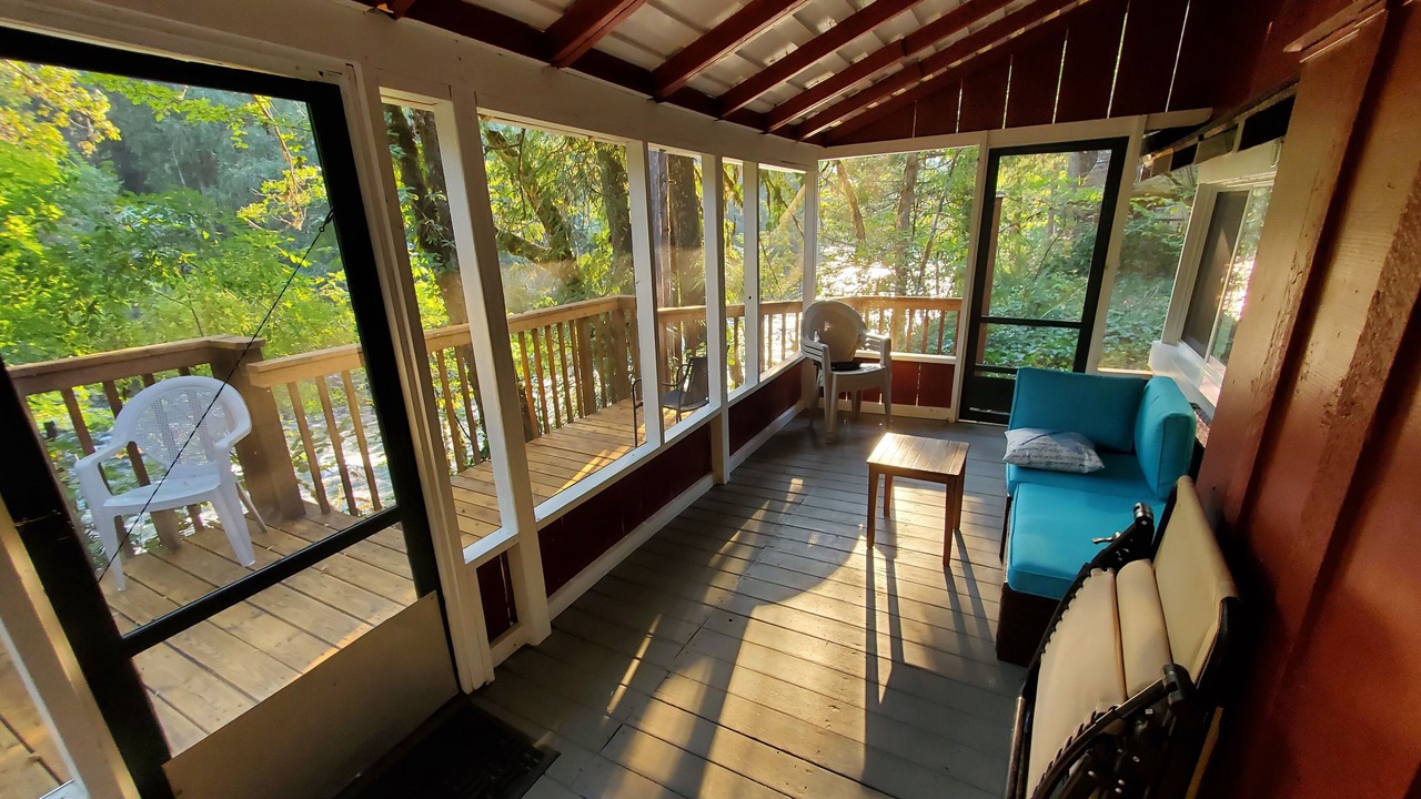 Photo of Livingroom in Blue River