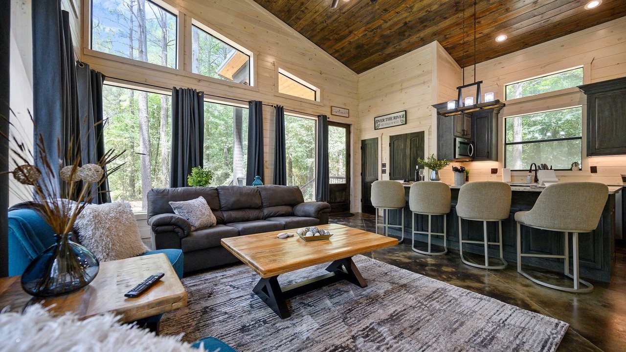 Photo of Livingroom in Hochatown