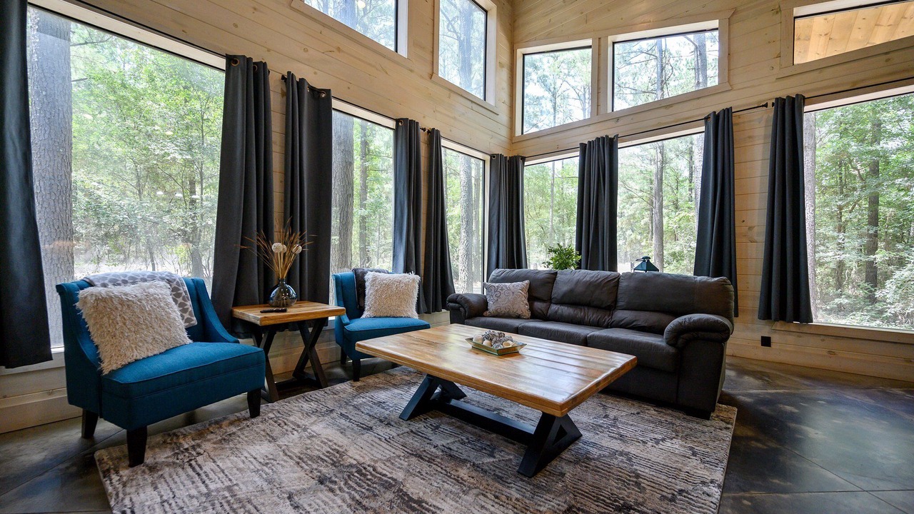 Photo of Livingroom in Hochatown