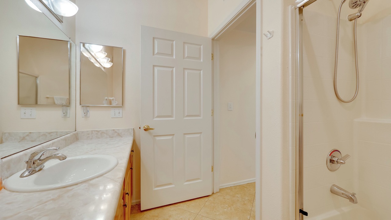 Photo of Bathroom in Maryvale Village
