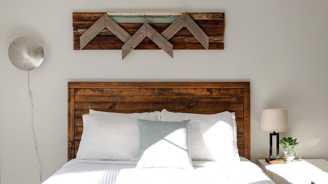 Photo of Bedroom in Knoxville