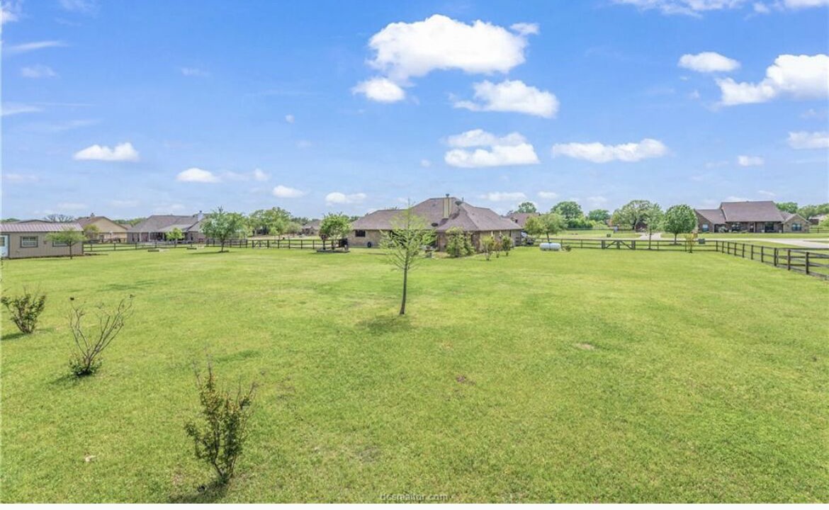 Photo of Outdoor in Bryan