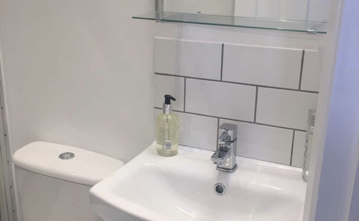 Photo of Bathroom in Furzedown