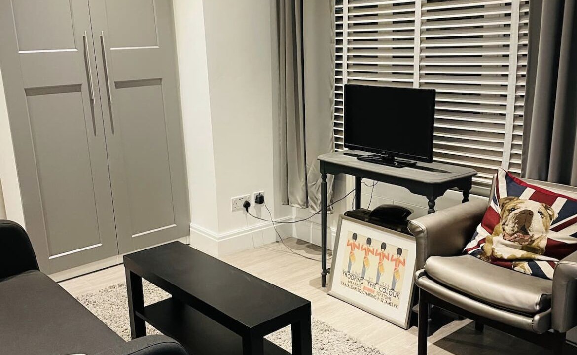 Photo of Livingroom in Furzedown