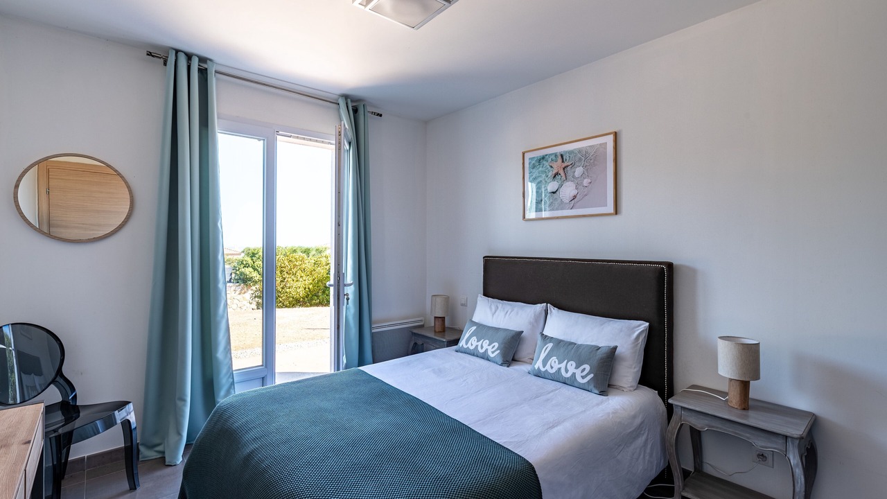 Photo of Bedroom in L'Ile-Rousse