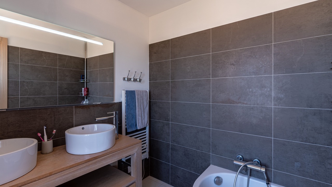 Photo of Bathroom in L'Ile-Rousse