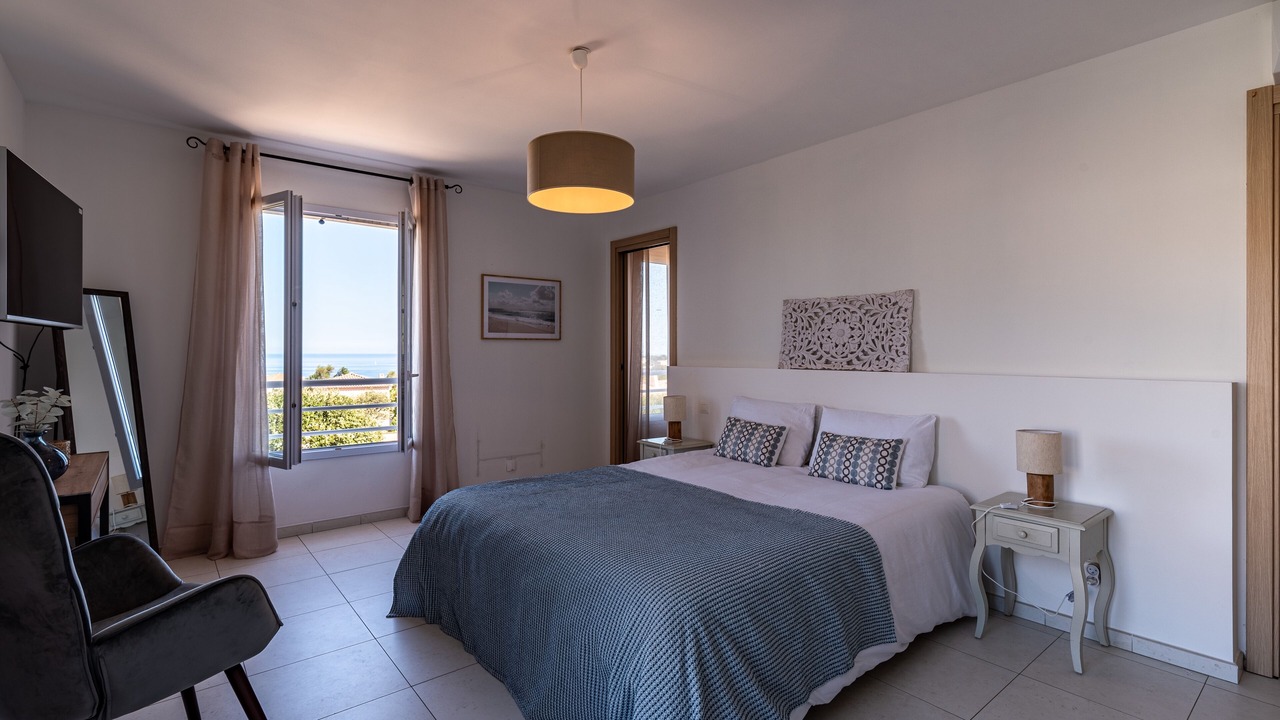 Photo of Bedroom in L'Ile-Rousse