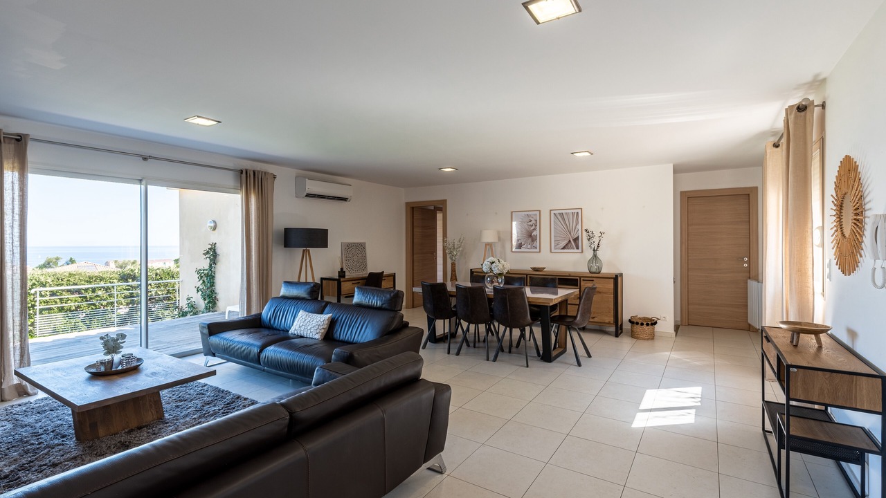 Photo of Livingroom in L'Ile-Rousse