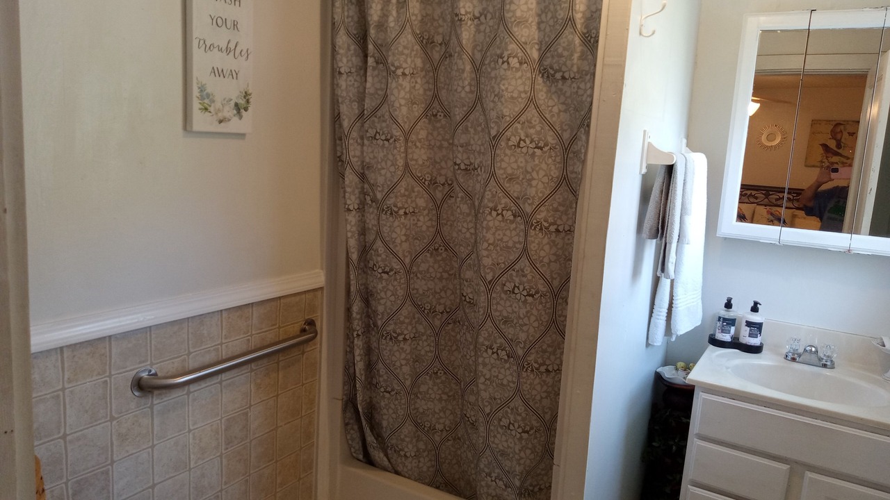 Photo of Bathroom in Eckerty