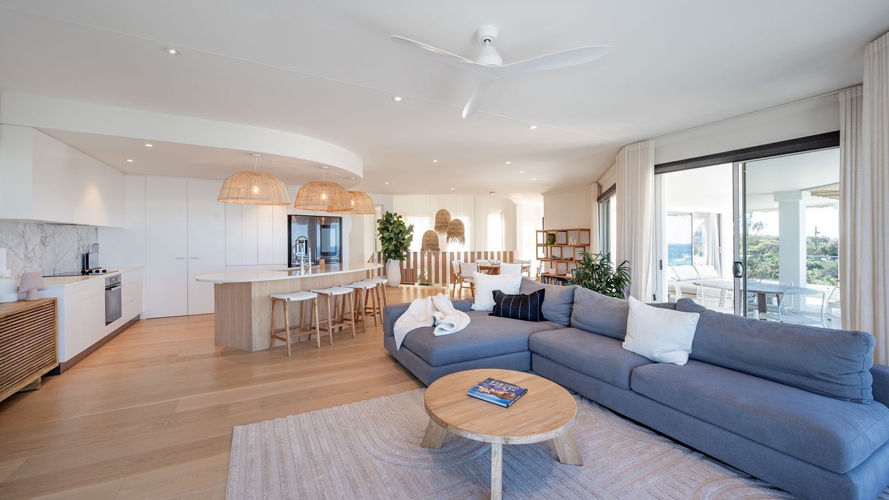 Photo of Livingroom in Castaways Beach