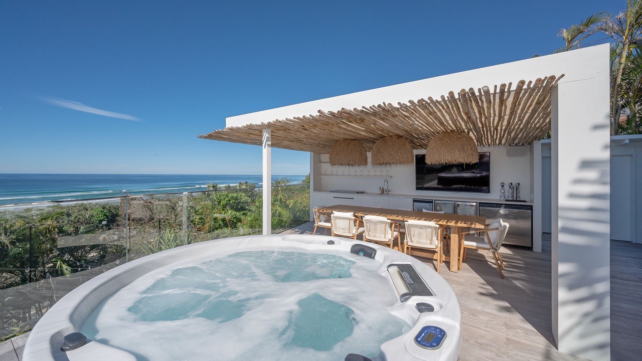 Photo of Outdoor in Castaways Beach