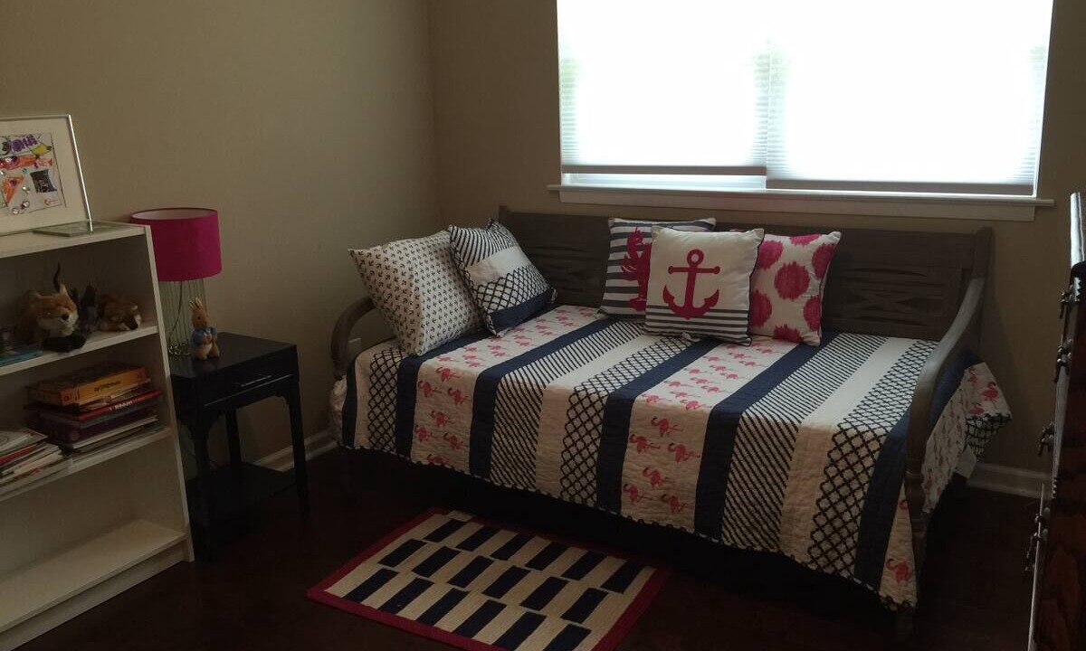 Photo of Bedroom in Thunderbolt