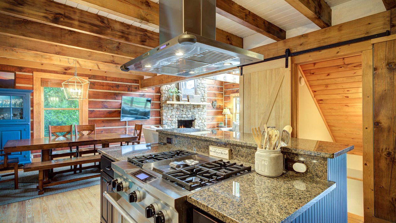 Photo of Kitchen in Apple Ridge