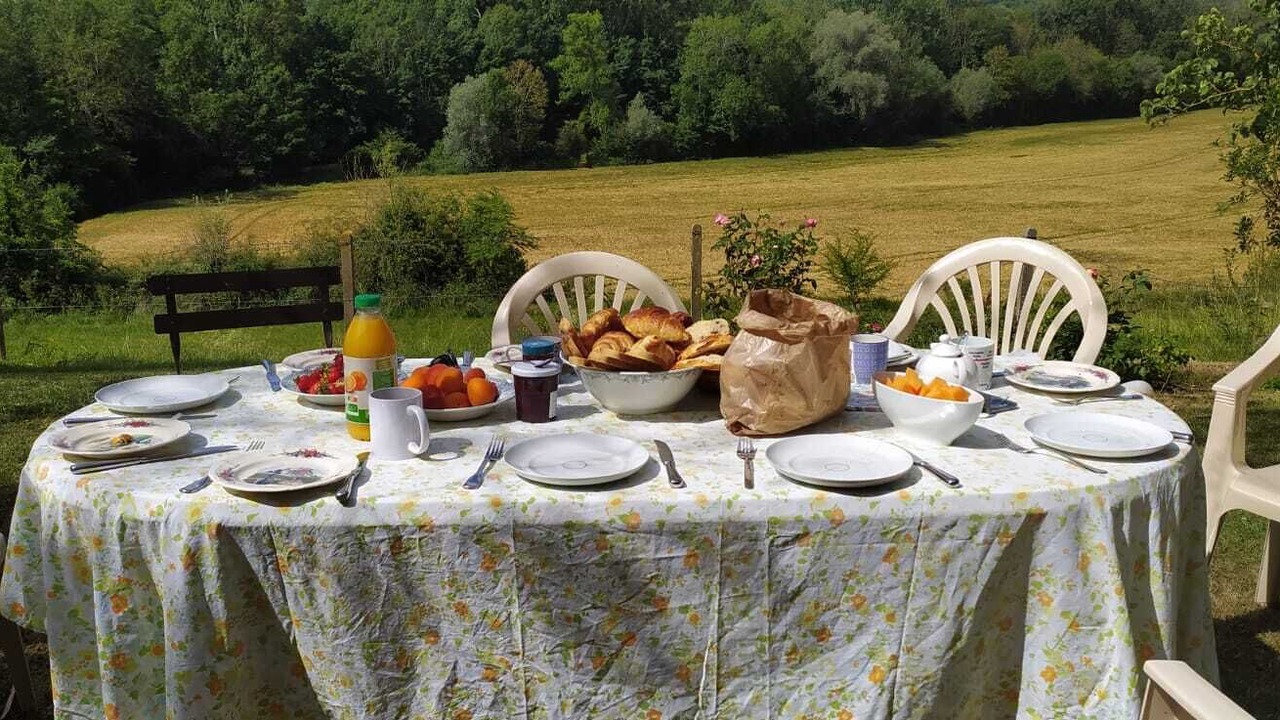 Photo of Outdoor in Chambray