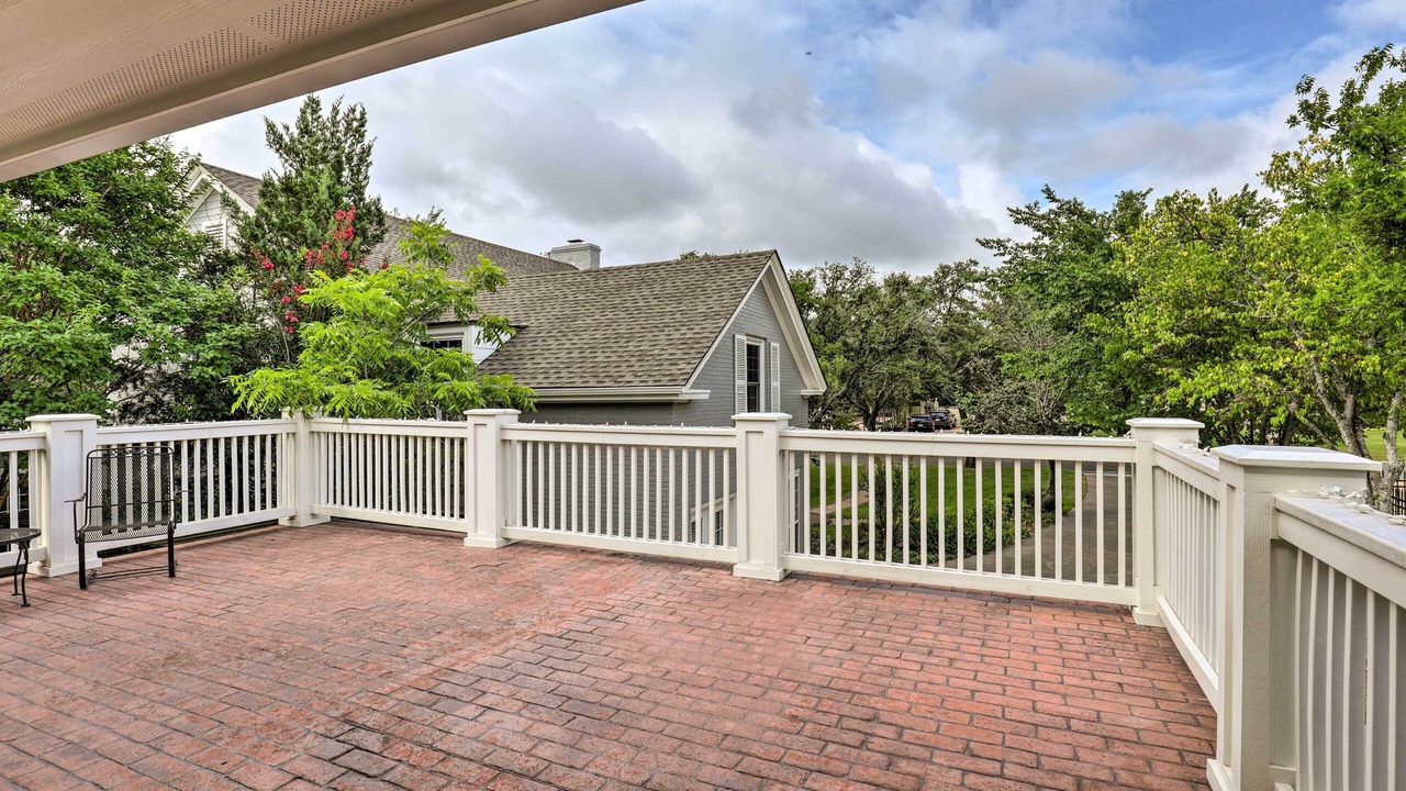 Photo of Patio Balcony in Oakwood