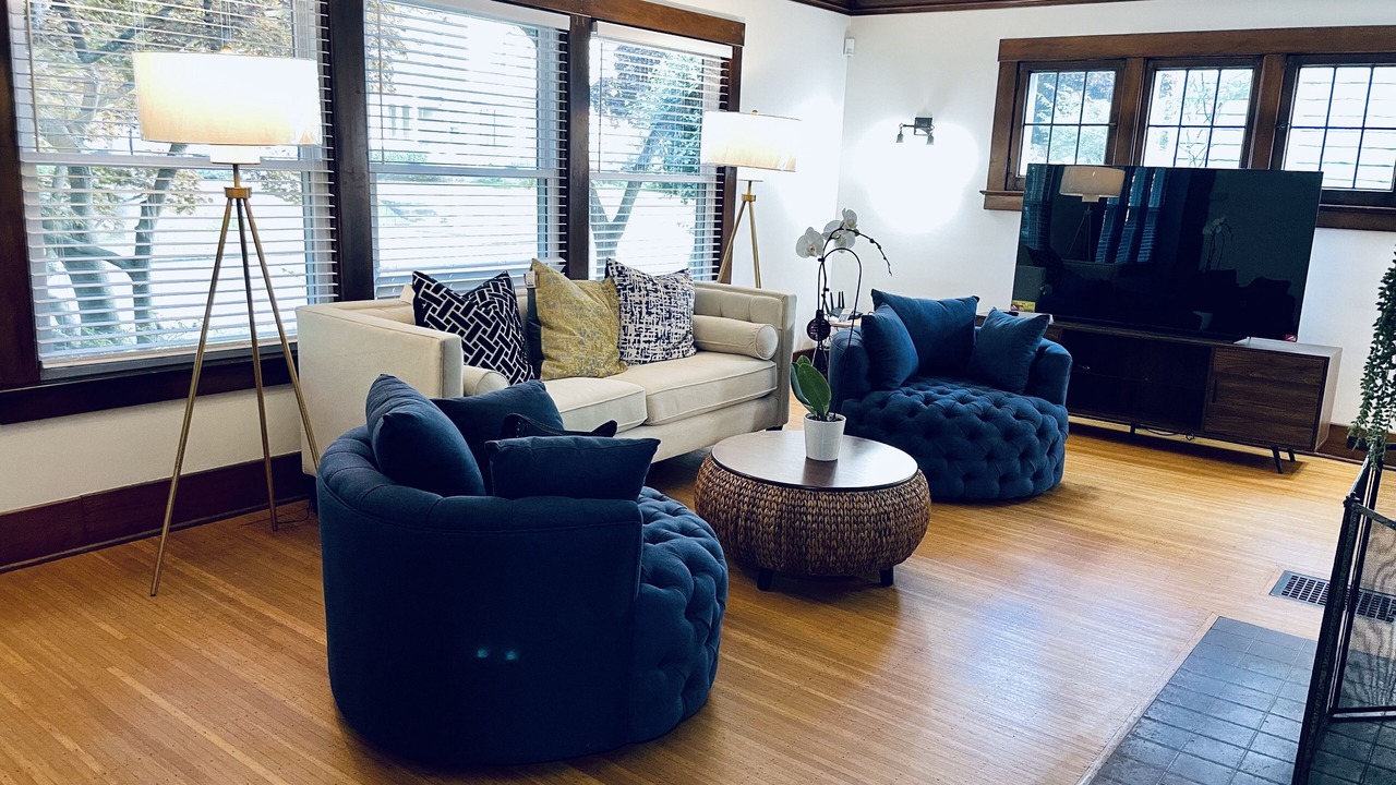 Photo of Livingroom in Downtown Rochester
