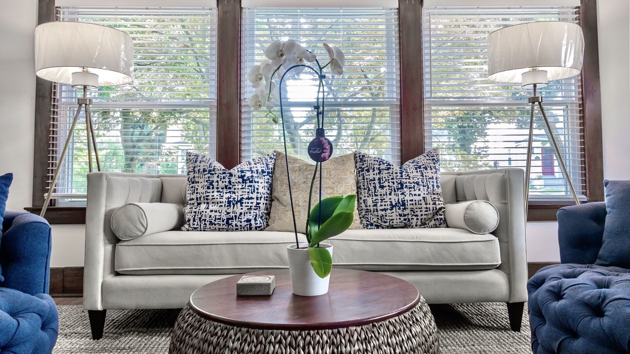 Photo of Livingroom in Downtown Rochester