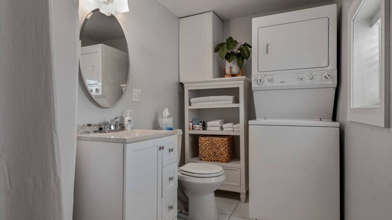 Photo of Bathroom in Jasper