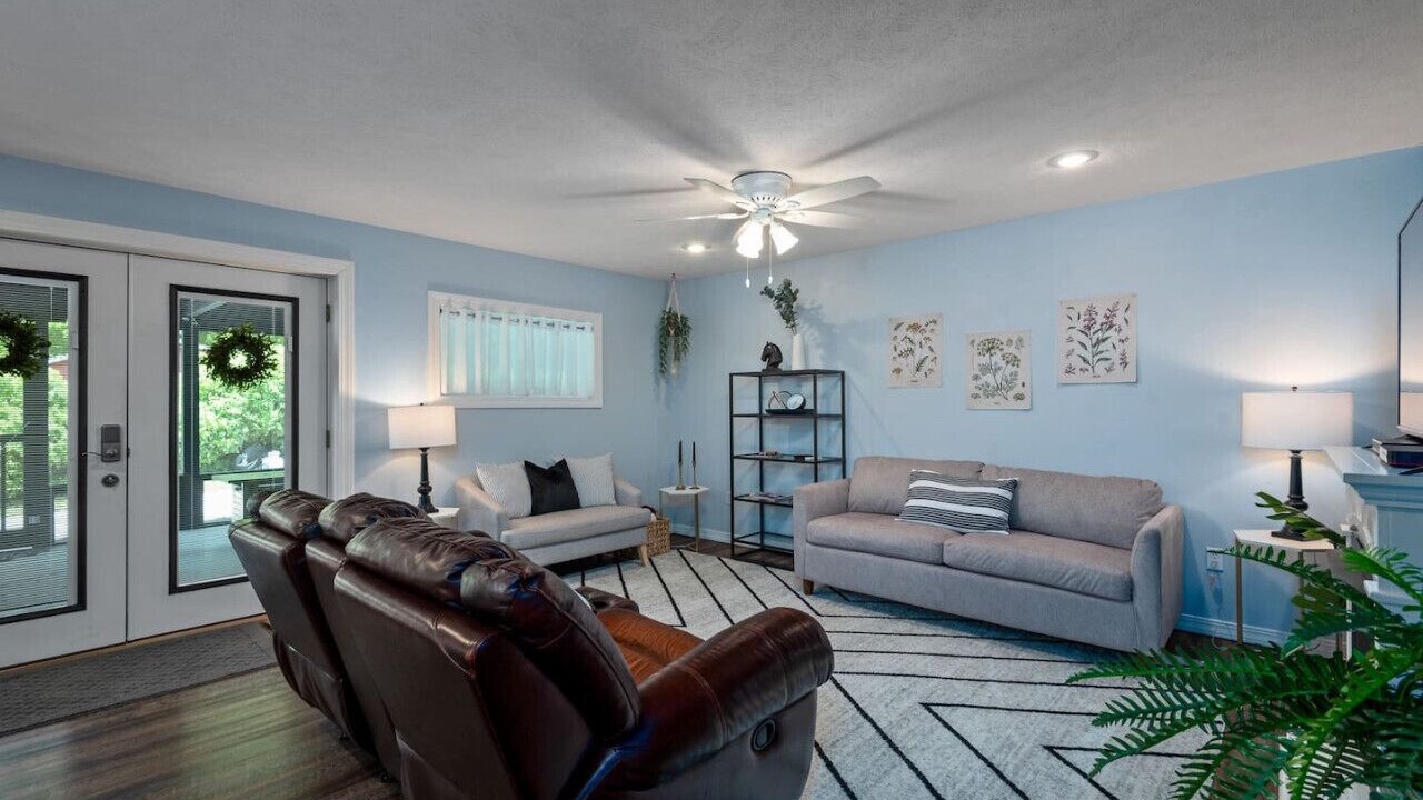 Photo of Livingroom in Jasper