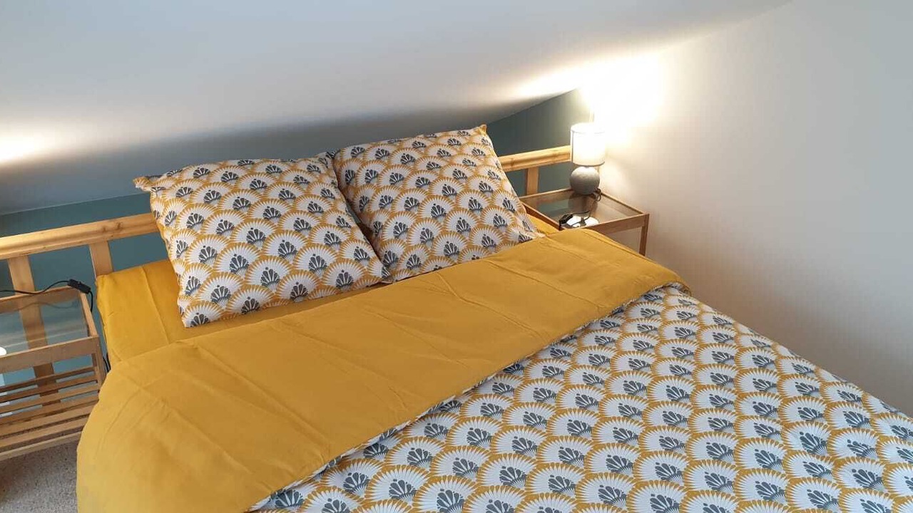 Photo of Bedroom in Parenty