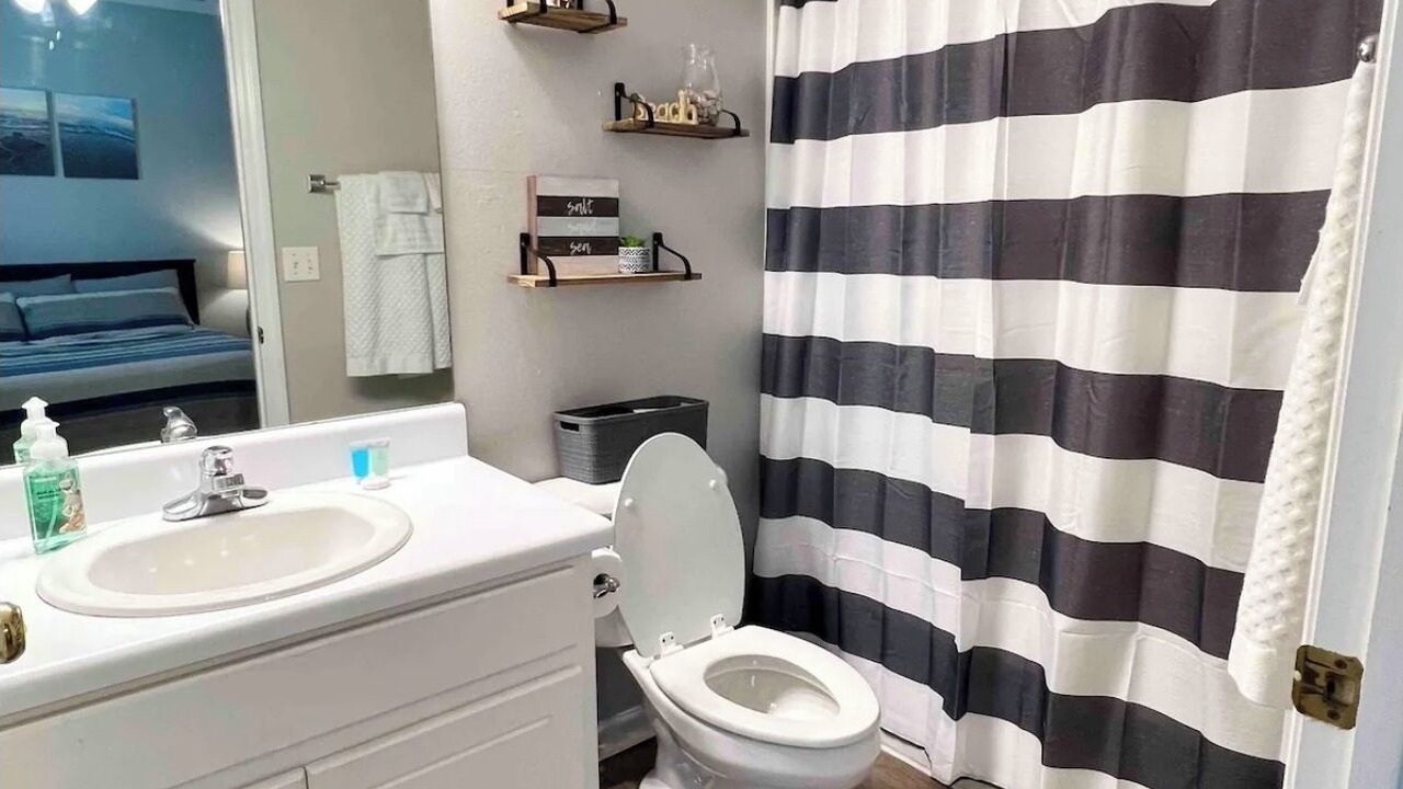 Photo of Bathroom in El Centro Beach
