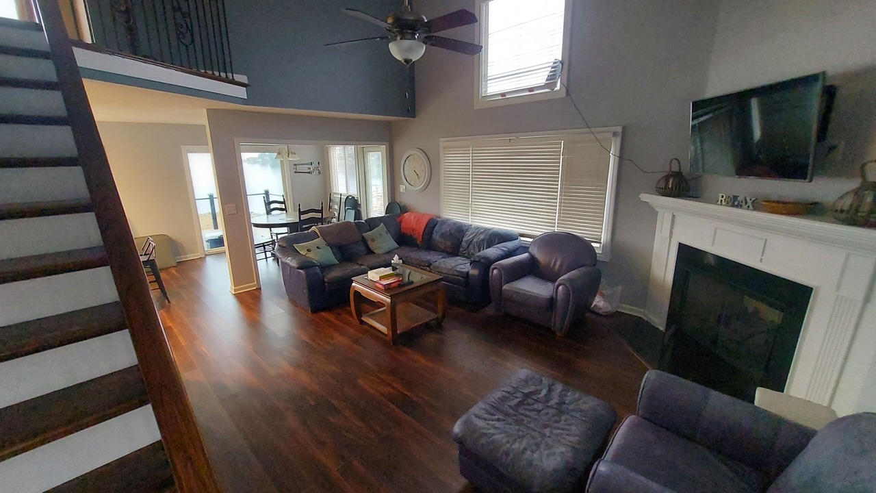 Photo of Livingroom in Lexington