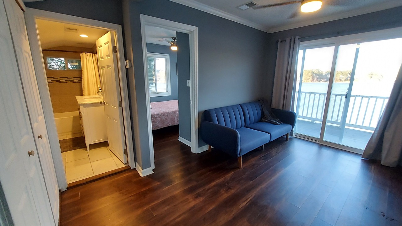 Photo of Livingroom in Lexington