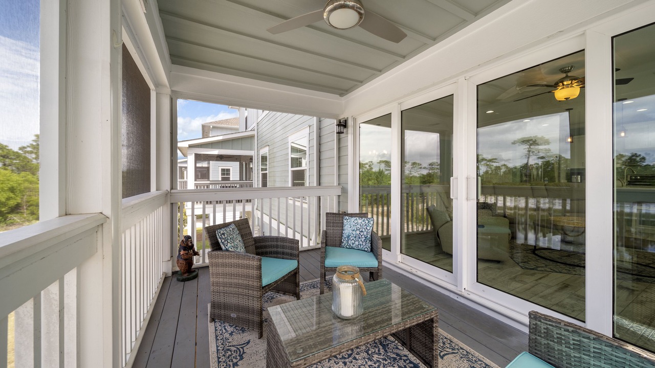 Photo of Patio Balcony in Ono Island