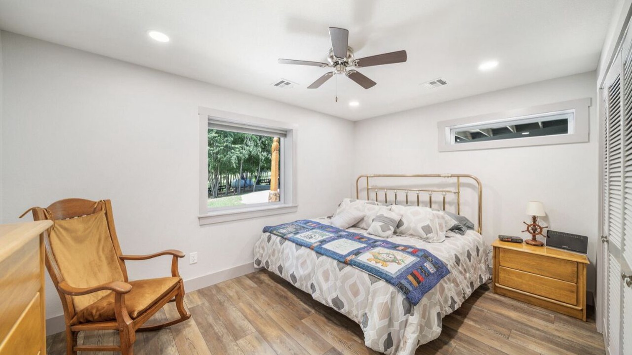 Photo of Bedroom in Wyandotte