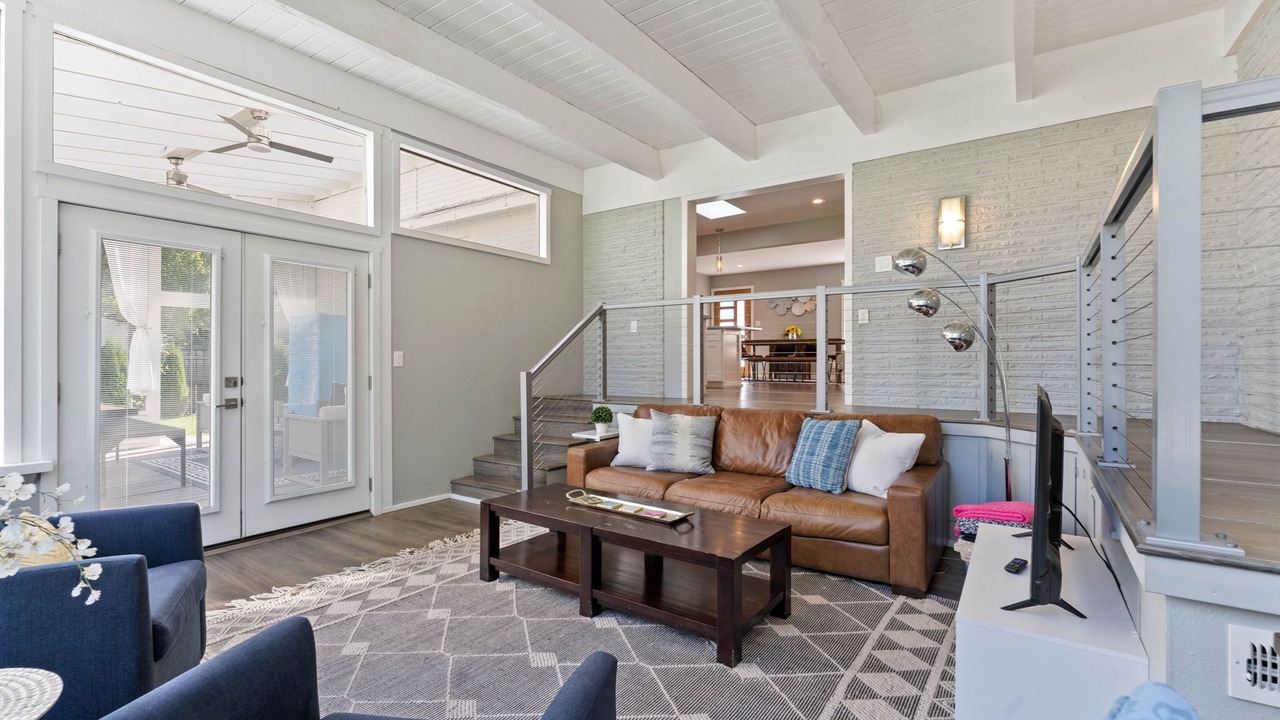 Photo of Livingroom in Millwood