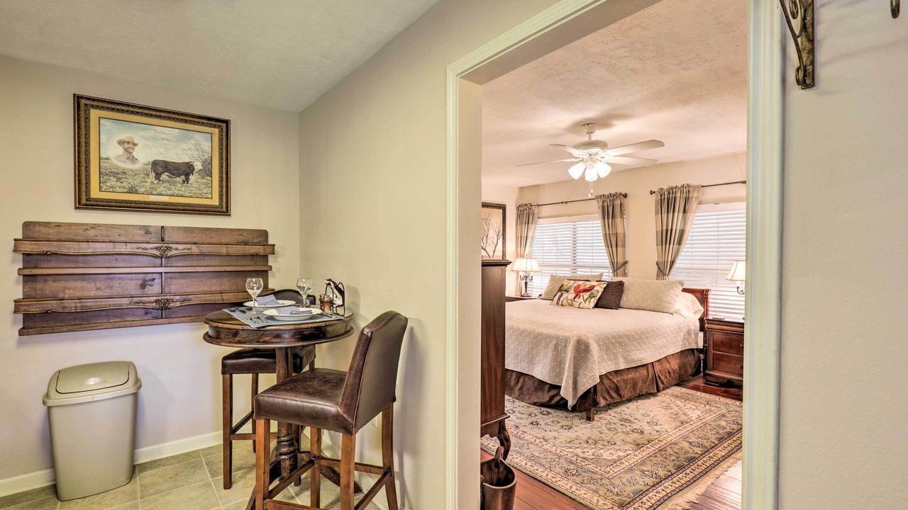 Photo of Bedroom in Oakwood