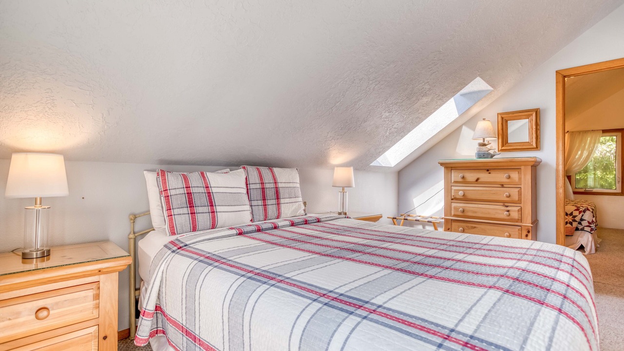 Photo of Others in Otter Rock