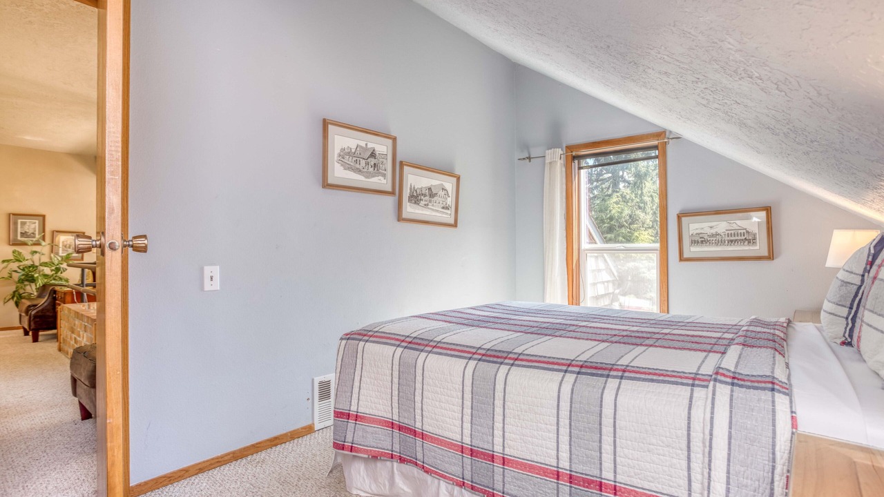 Photo of Others in Otter Rock