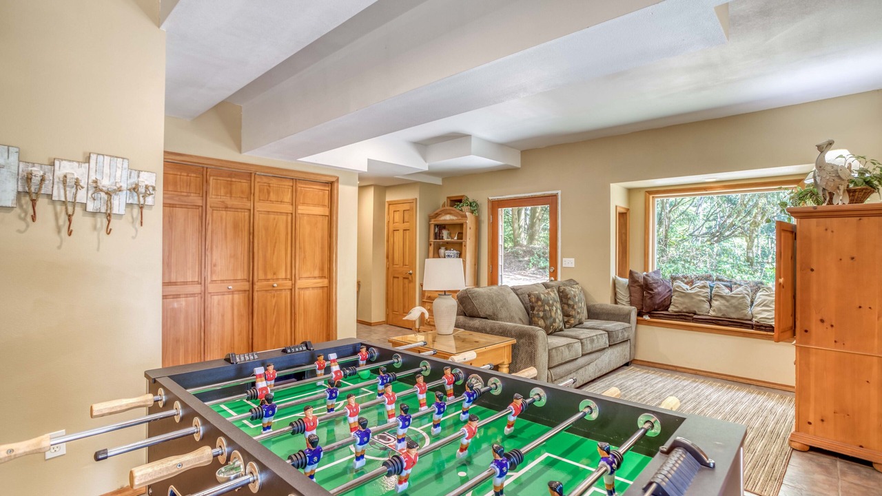 Photo of Others in Otter Rock