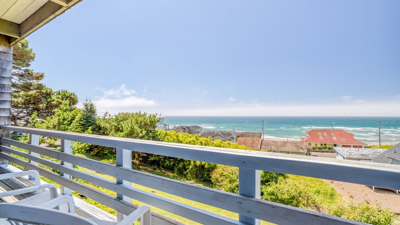 Photo of Patio Balcony in Roads End