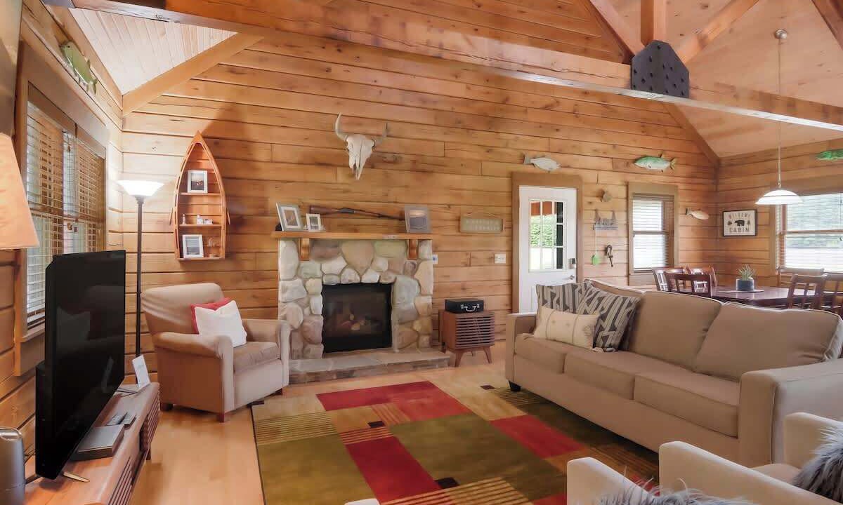 Photo of Livingroom in Beulah