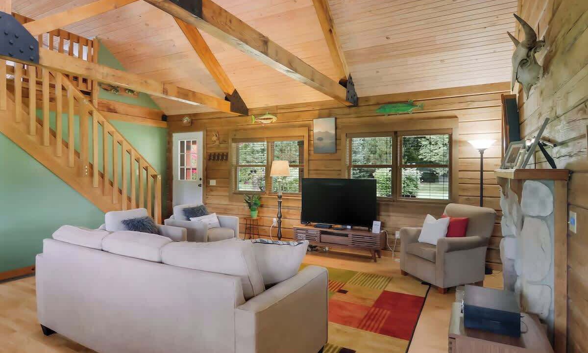 Photo of Livingroom in Beulah