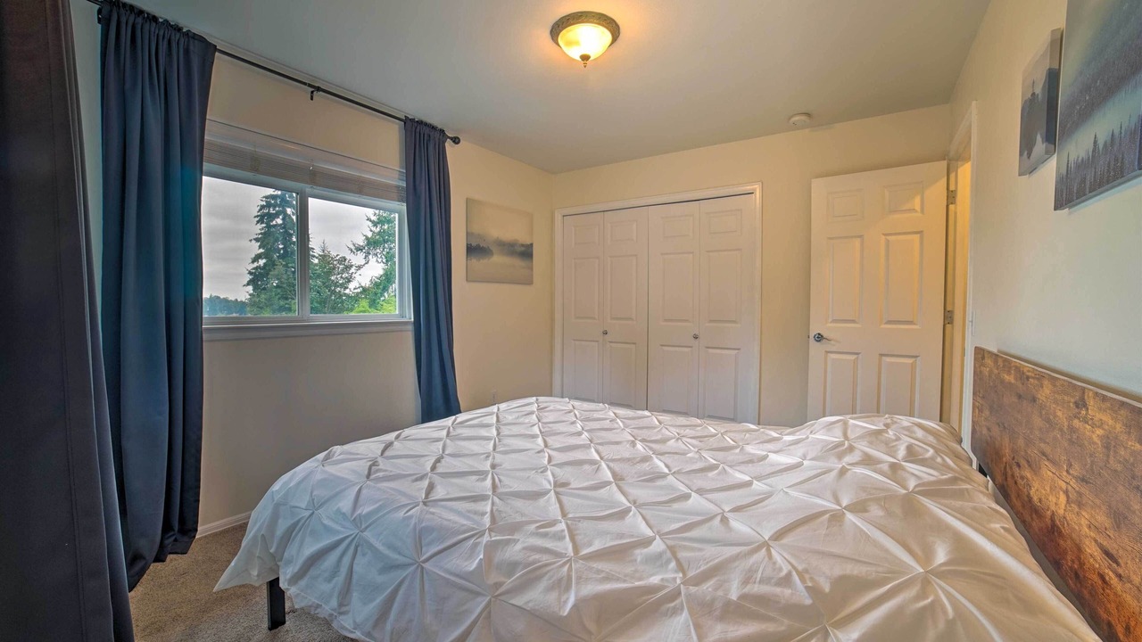Photo of Bedroom in Lake Stevens