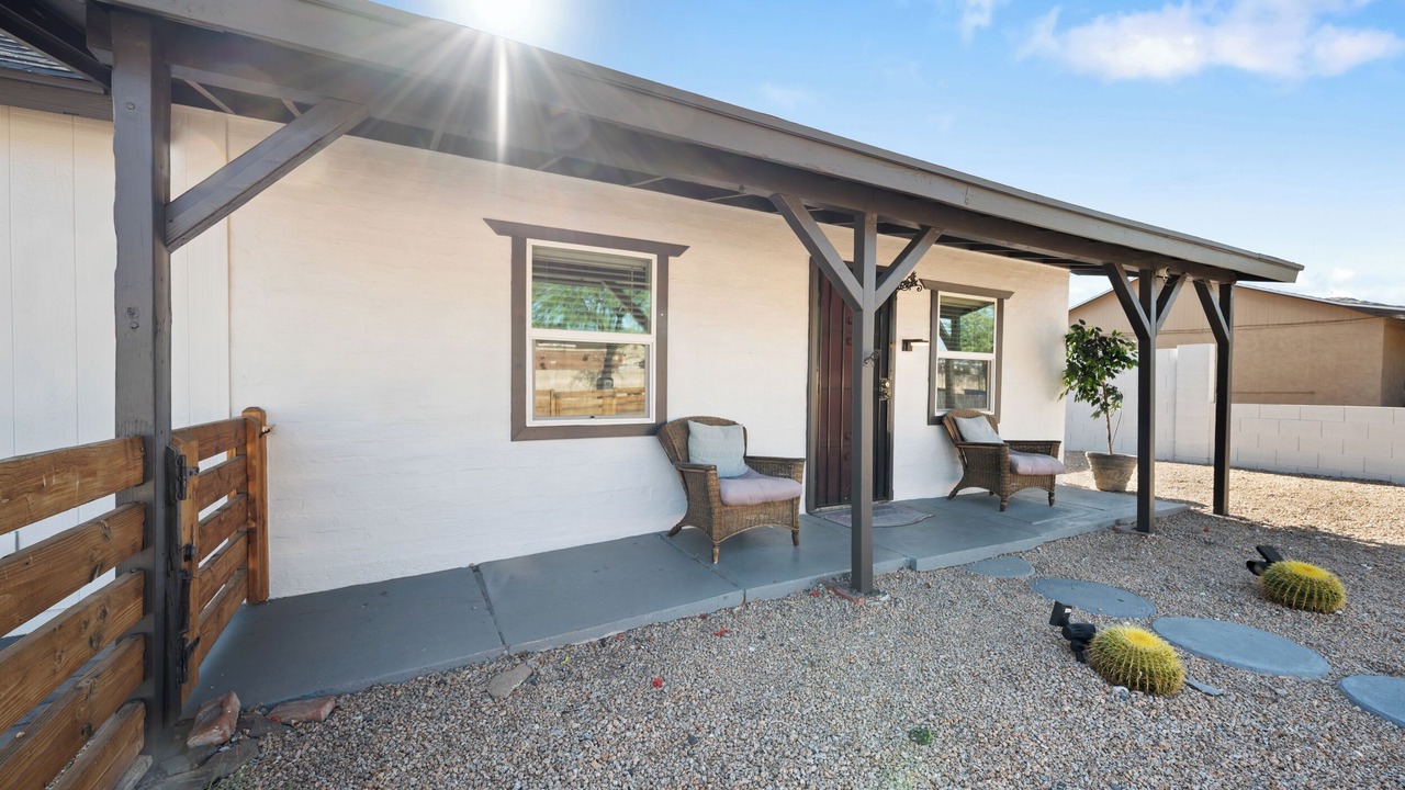 Photo of Patio Balcony in North Mountain