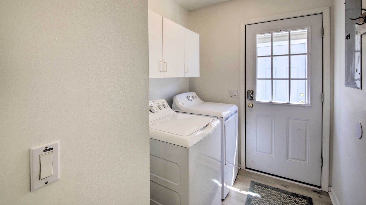 Photo of Others in Eckerty