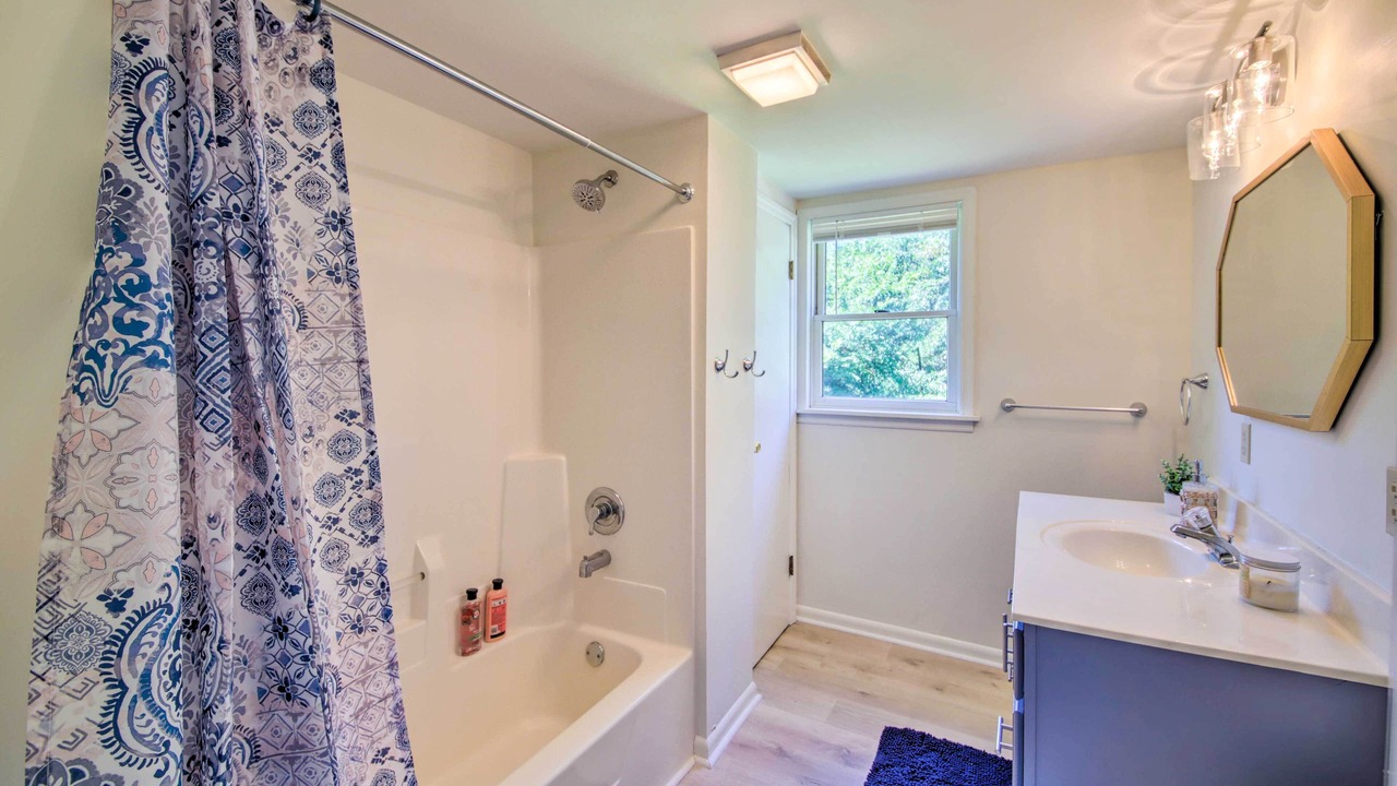 Photo of Bathroom in Eckerty