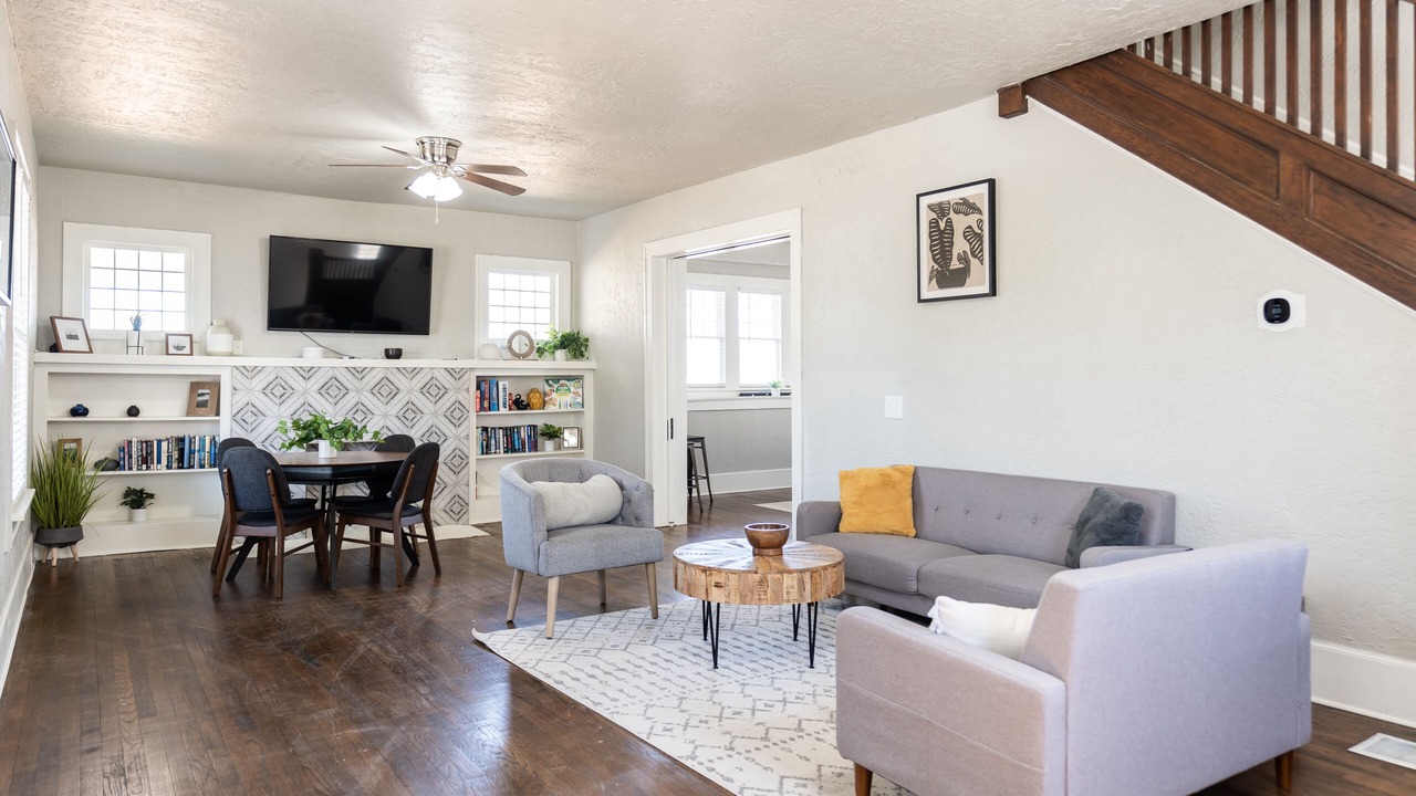 Photo of Livingroom in Central Oklahoma City