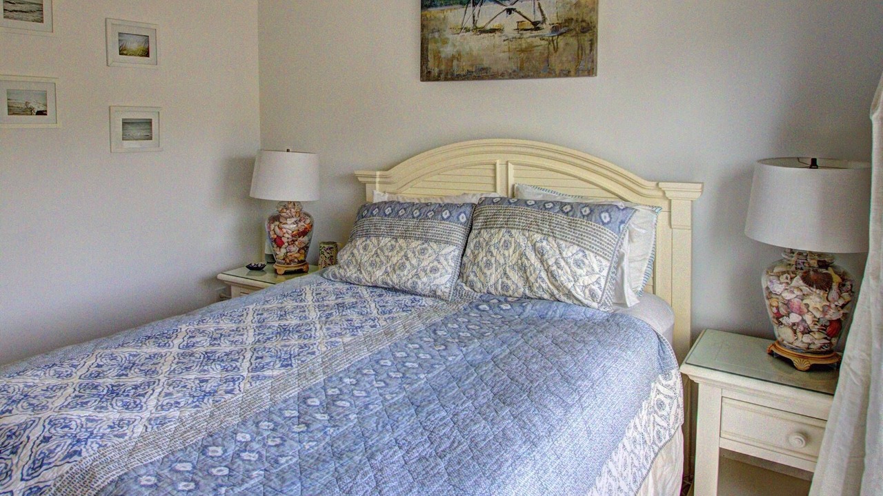 Photo of Bedroom in Fenwick Island