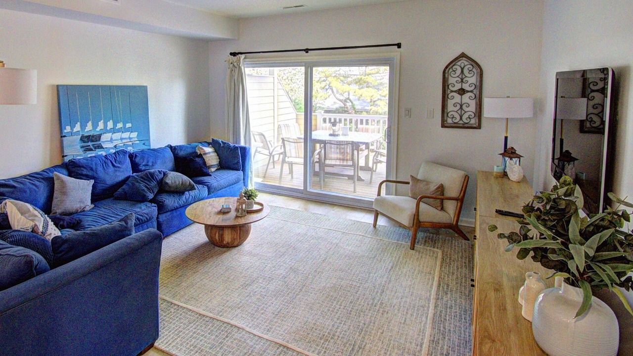 Photo of Livingroom in Fenwick Island