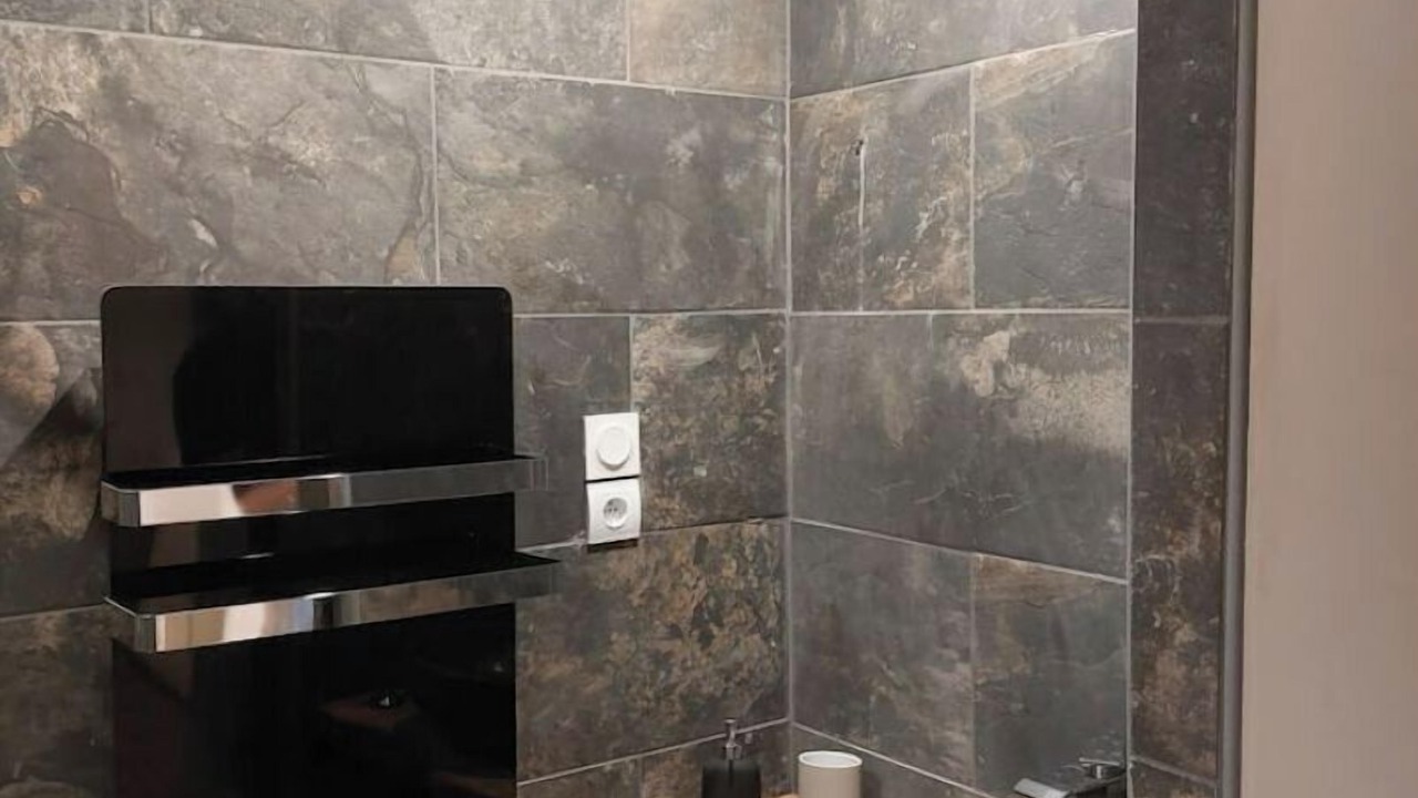 Photo of Bathroom in Besse-en-Chandesse