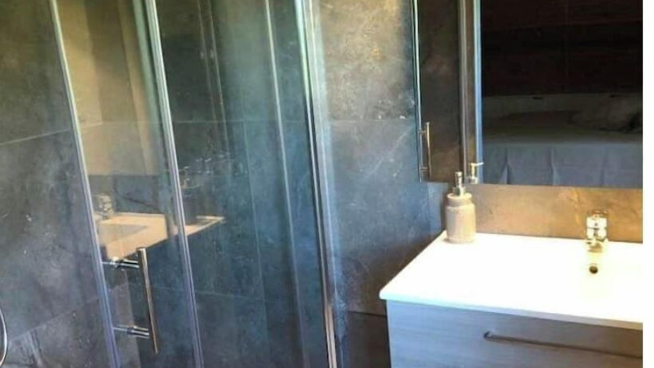 Photo of Bathroom in Besse-en-Chandesse