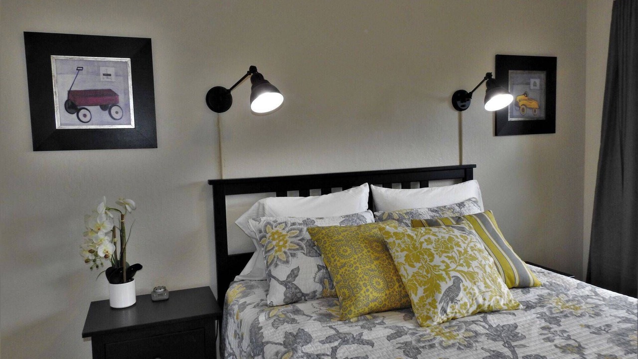 Photo of Others in Murphys