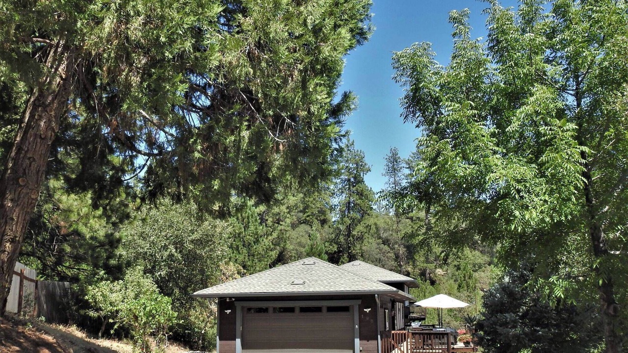 Photo of Others in Murphys