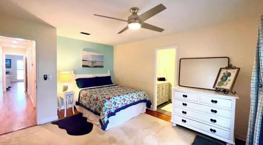 Photo of Bathroom in Davis Islands