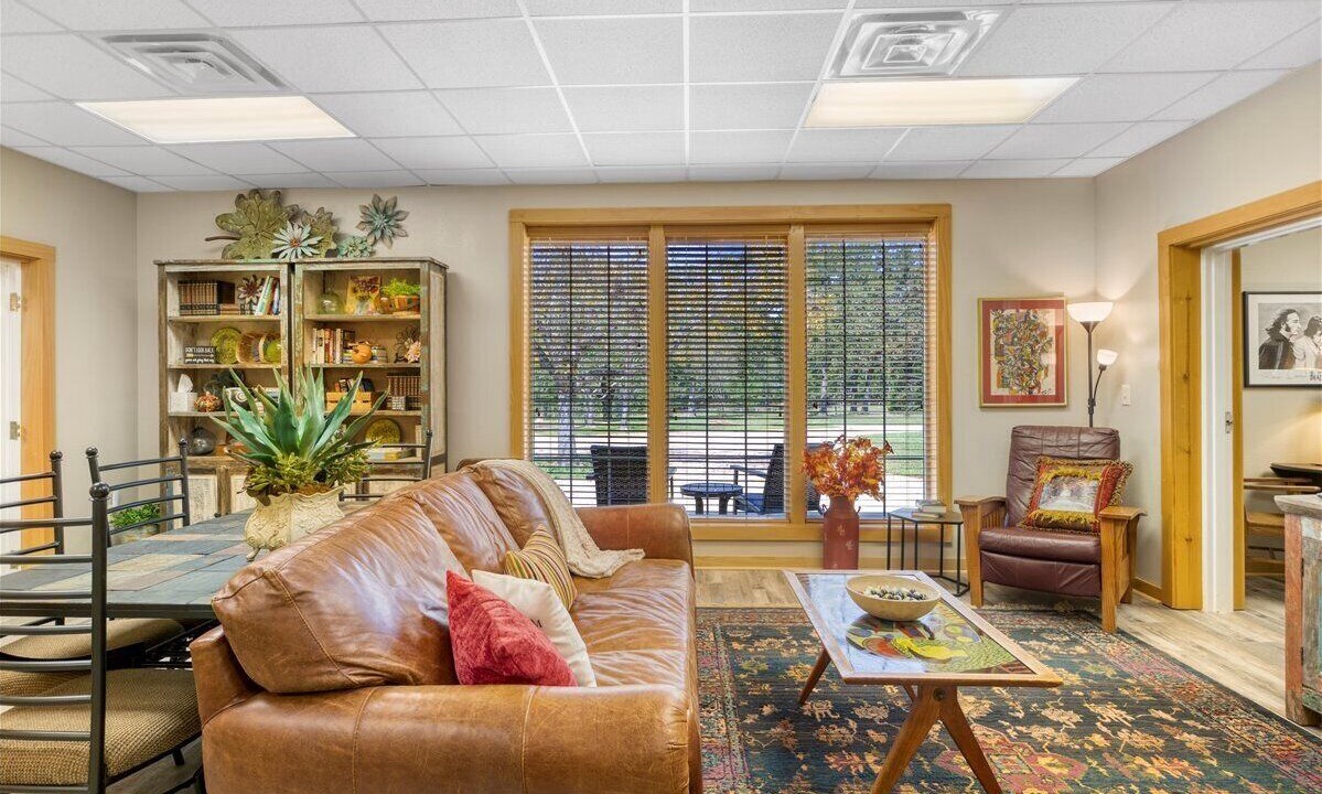 Photo of Livingroom in Mineola